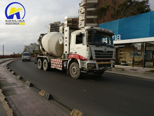 Progettazione di pneumatici radiali Shacman F3000 camion miscelatore di calcestruzzo per grandi progetti di costruzione