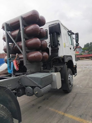 Capacità da 25 a 30 tonnellate HOWO CNG Tractor Truck/Cargo Truck/ per il trasporto ad alta capacità