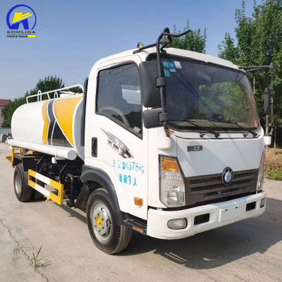Sinotruk HOWO 4X2/6X4/8X4 Camion cisterna 20cbm con cabina e motore &gt; 8L