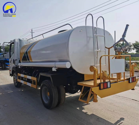 25cbm Sinotruk HOWO Camion per lo spruzzatore d'acqua con motore D12.42 e cambio Pto