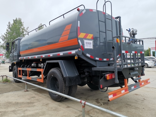 Sinotruk HOWO 4X2/6X4/8X4 Camion idraulico usato con 371 CV di potenza e &gt; 8L di capacità del motore