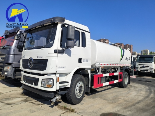 Sinotruk HOWO 4X2/6X4/8X4 Camion serbatoio acqua potabile per veicoli per la gestione delle acque reflue