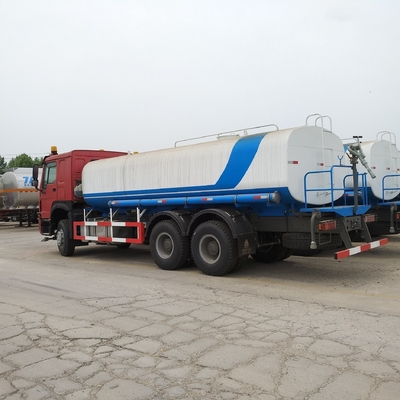 Personalizzazione Sinotruk HOWO 4X2/6X4/8X4 Camion dell'acqua usato con 20000 litri di volume del serbatoio