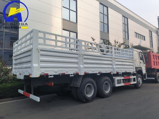 Sinotruk 6X4 400 CV Veicolo da trasporto Box Cargo Dump Truck con asse anteriore da 2,4 tonnellate