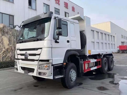 Stile di sollevamento anteriore HOWO 10 pneumatici 20cbm 6X4 Dumptruck con cambio manuale