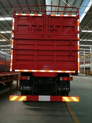 Beiben 10 Ruote 6X4 Cargo Truck con Euro 2 standard di emissioni e tipo di carburante diesel