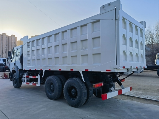 10 ruote 6X4 Beiben Dump Tipper Truck con trasmissione manuale ed emissione Euroii
