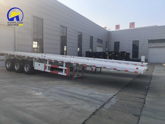 Sinotruk HOWO semirimorchio a letto piatto con assi Fuwa e trave laterale in acciaio a canale da 16 mm