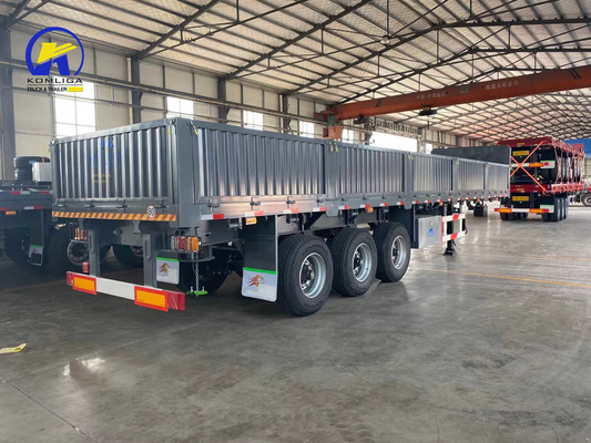 Semi-remolchio per il trasporto di container da 20 ft a 40 ft con parete laterale e pneumatici 315/80r22.5.12r22.5