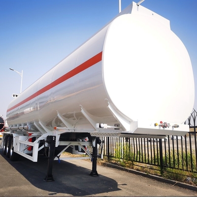 3 assi 45000 litri Serbatoio di carburante rimorchio con capacità di carico di 50T e 12r22.5 pneumatici