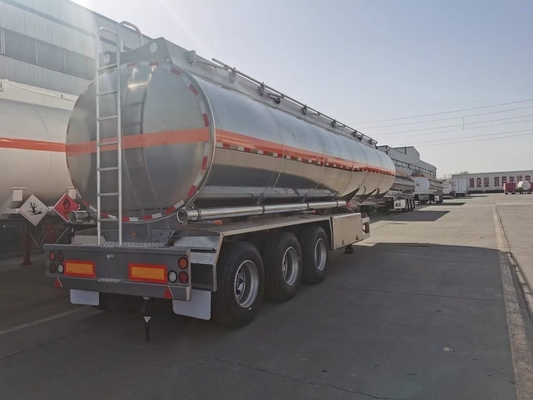 36000-42000 litri Diesel Tank Trailer con una manopola e una chiave di testa a un albero