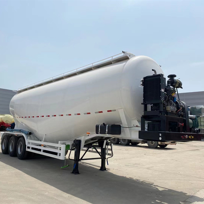 3 assi Cimc Cement Bulker Trailer con 35m3 40m3 45m3 Capacità e 2 portatori di pneumatici di ricambio