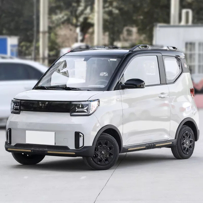 Servizio post-vendita auto elettrica Ricambi tecnici Supporto 4 ruote BEV Piccolo SUV