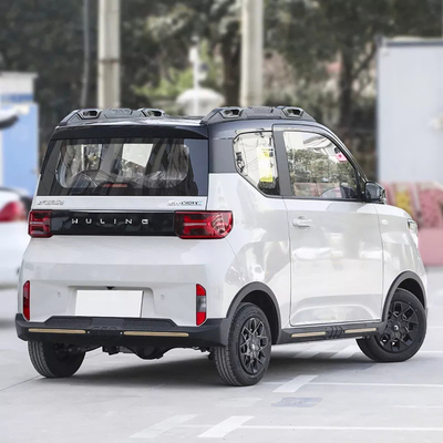 Servizio post-vendita auto elettrica Ricambi tecnici Supporto 4 ruote BEV Piccolo SUV